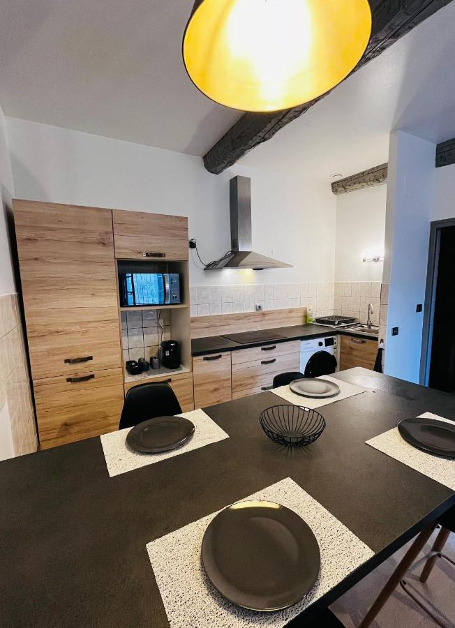 Appartement T2 Dans Le Centre Ville De Carcassonne Exteriör bild